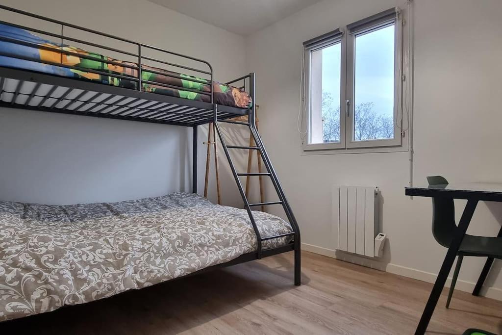 Belle Maison Climatisee Renovee Pac-Man Entre Collegues, Amis, Famille - Barbecue - Netflix - Prime - Baby Foot 50Cts Saint-Seurin-sur-l'Isle Екстериор снимка