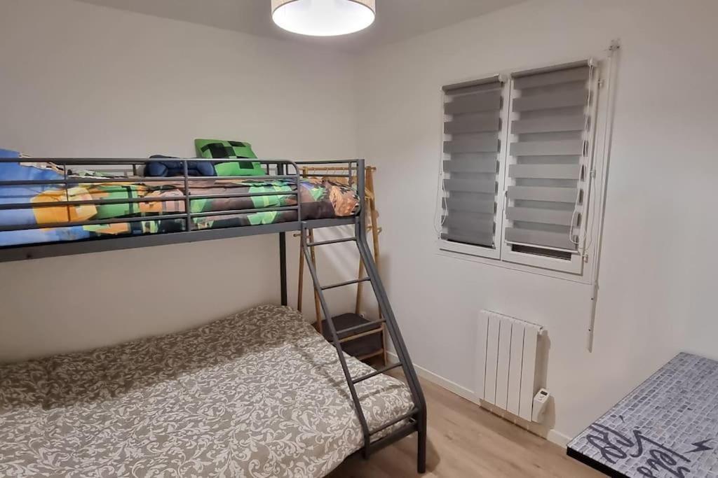 Belle Maison Climatisee Renovee Pac-Man Entre Collegues, Amis, Famille - Barbecue - Netflix - Prime - Baby Foot 50Cts Saint-Seurin-sur-l'Isle Екстериор снимка